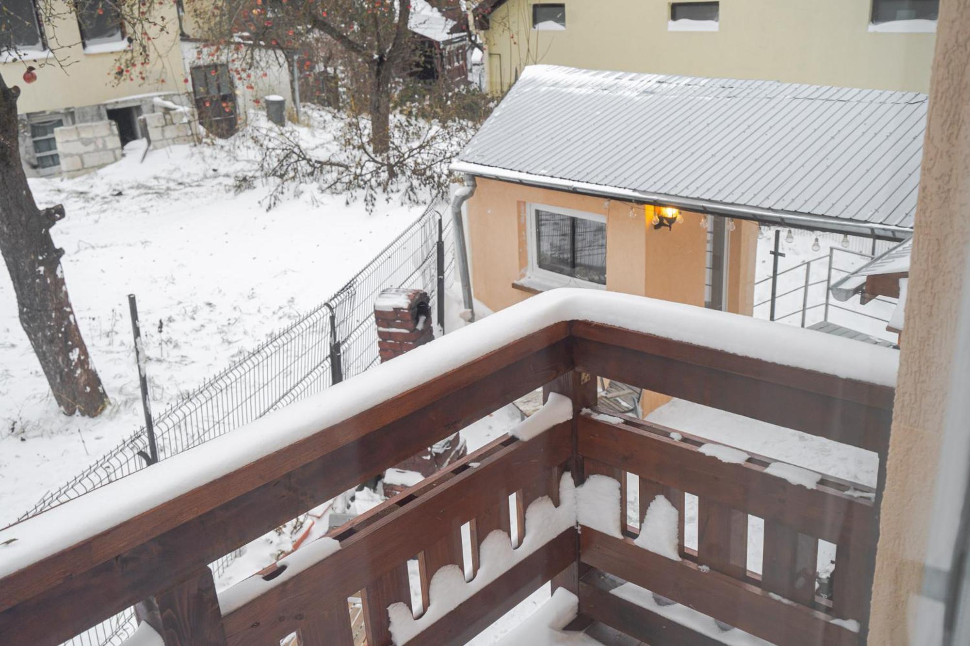 Casa Bucegi 부스테니 외부 사진